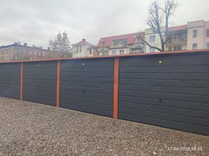 Garaż blaszany jednospadowy na wymiar – producent Karstal, Skarżysko-Kamienna