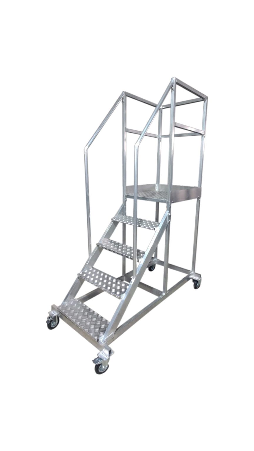 Aluminiowa drabina magazynowa jezdna z podestem 3+1 stopnie 1 m — producent Karstal