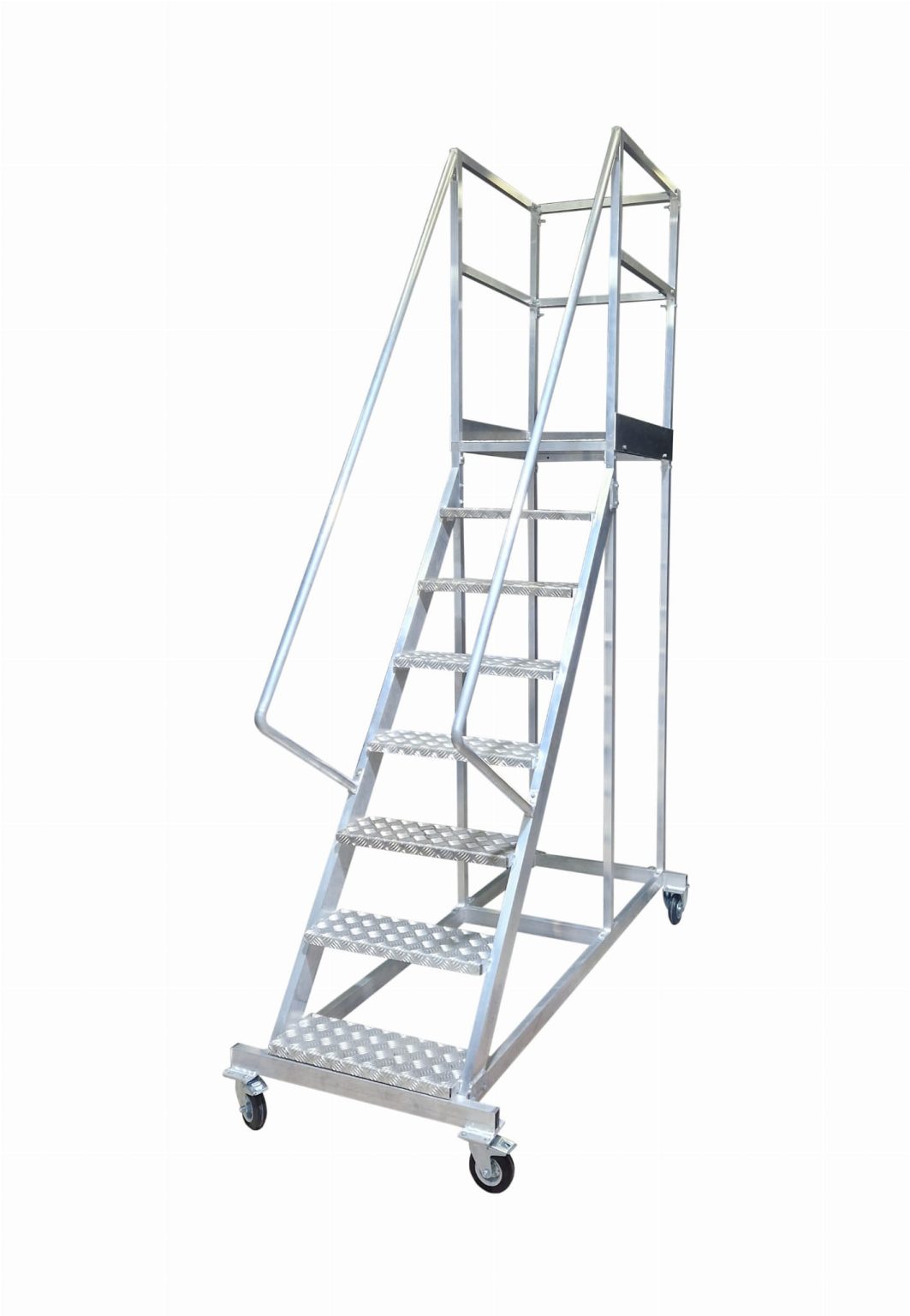 Podest magazynowy jezdny aluminiowy 8+1 2,25 m – producent Karstal